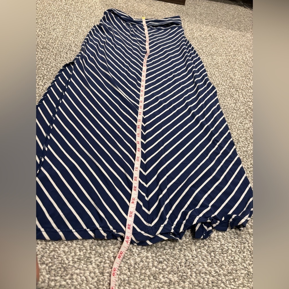 Athleta Navy and White Chevron Maxi Skirt - Picture 10 of 13
